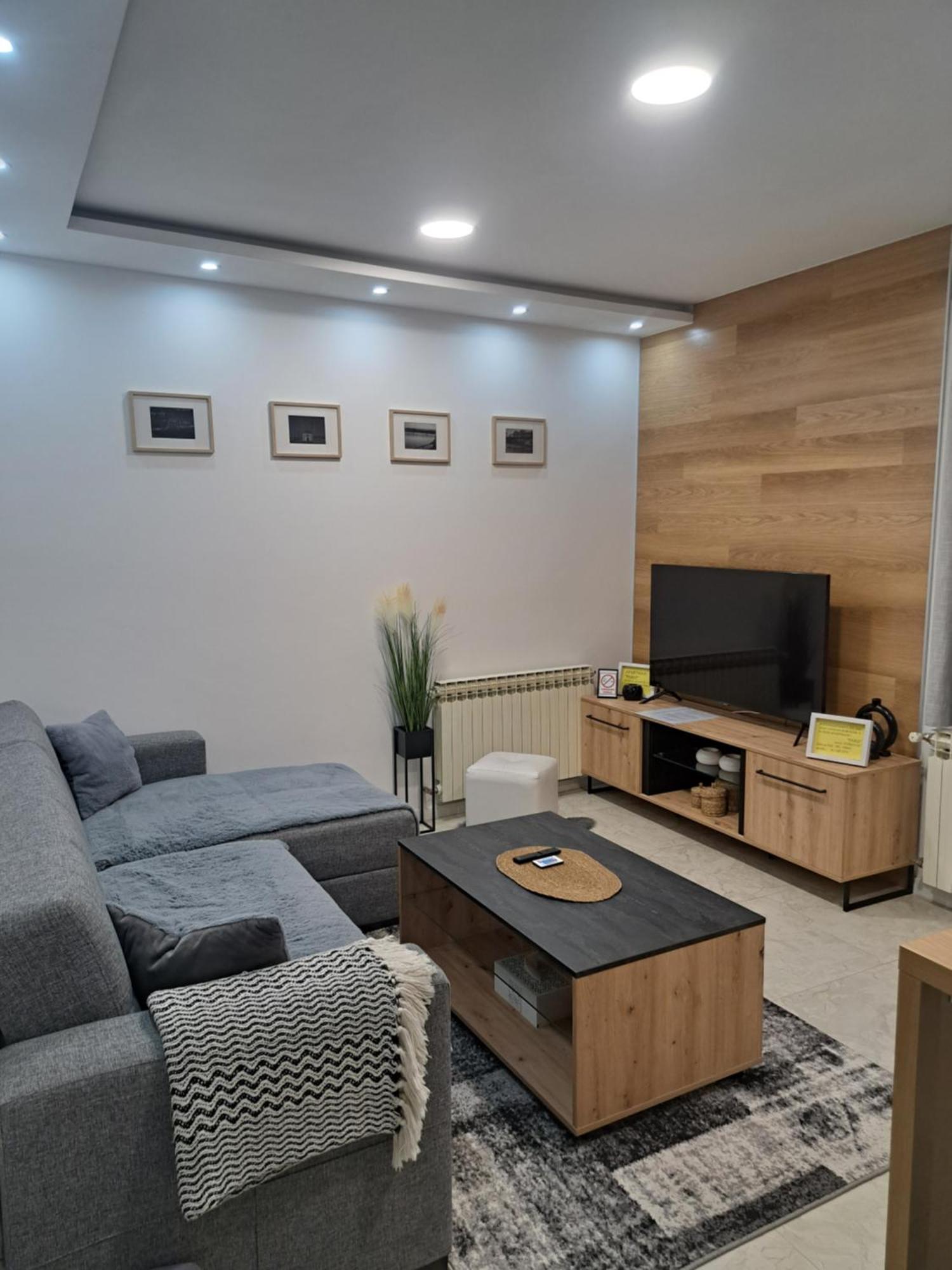 Pariz Appartement Slavonski Brod